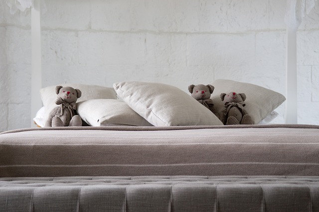 medvídci v posteli